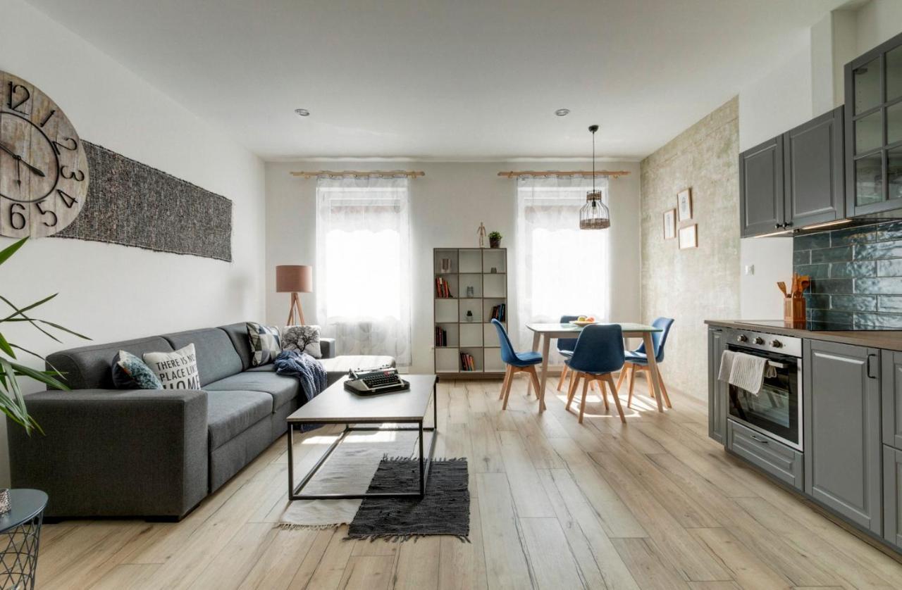 Atosland Appartement Boedapest Buitenkant foto